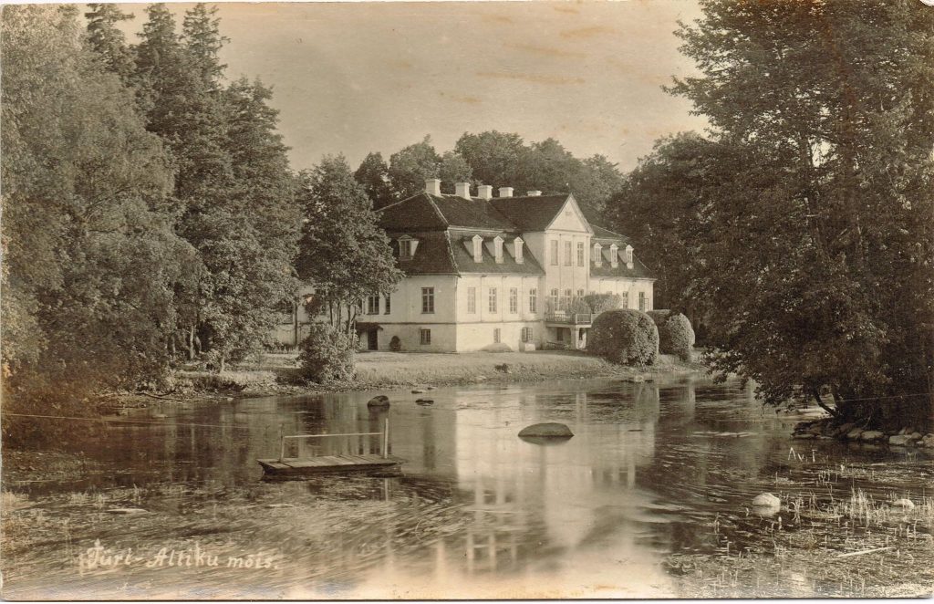 Schloss Allenküll mit Teich von Gisela Kentmann Grosseltern
