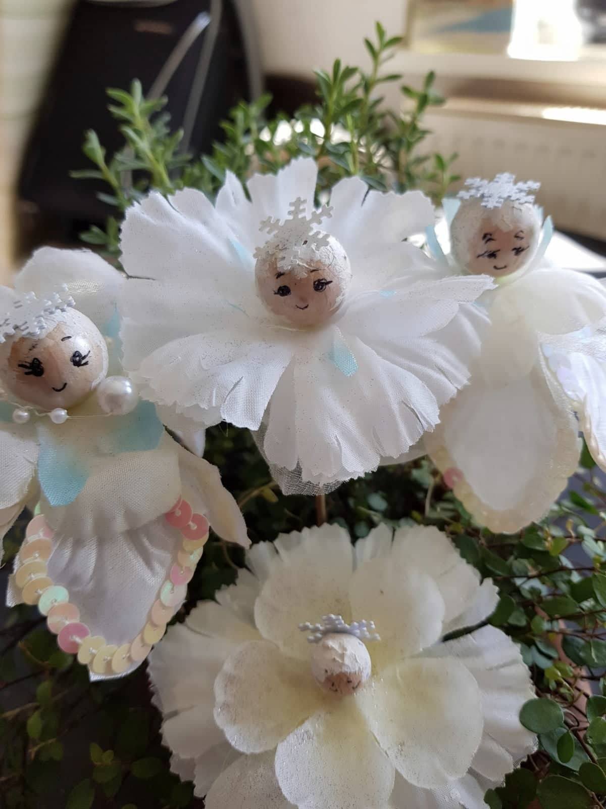 Schnee-Elfchen-von-Gisela-Kentmann